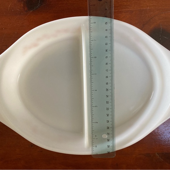 Fall 1965 promotional Pyrex divided casserole dish with orange flowers - Picture 8 of 8